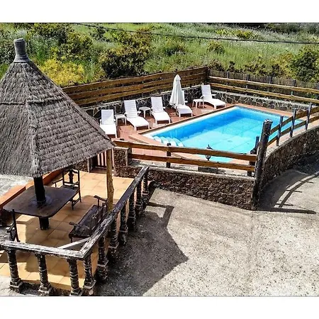 Casa El Moral Piscina Holiday home